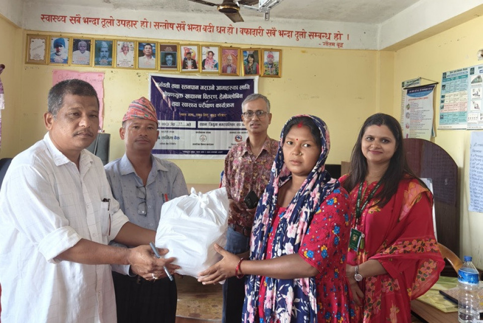 सानिमा बैंकद्वारा सातै प्रदेशमा गर्भवती तथा सुत्केरी महिलाहरुका लागि स्वास्थ्य शिविर र पौष्टिक खाना वितरण