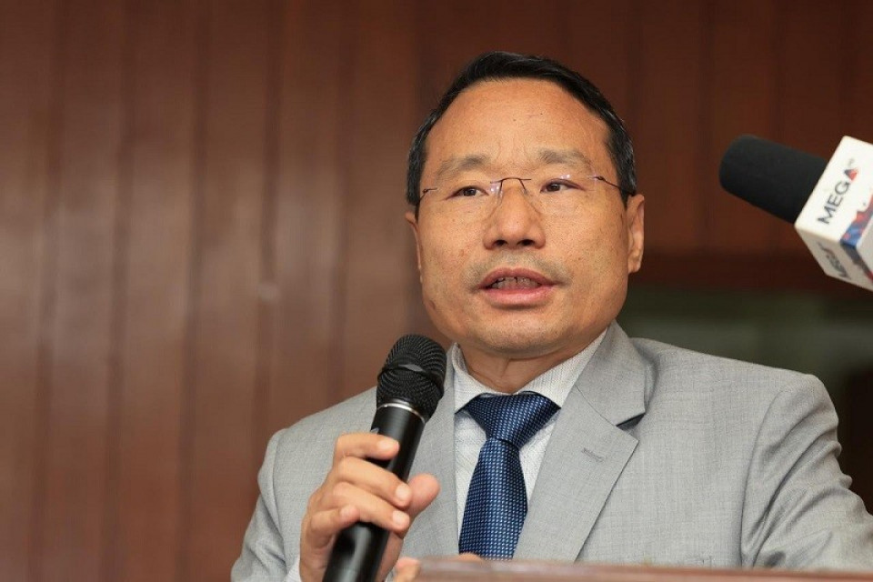 रोल्पामा वर्षमान पुन अग्रस्थानमा