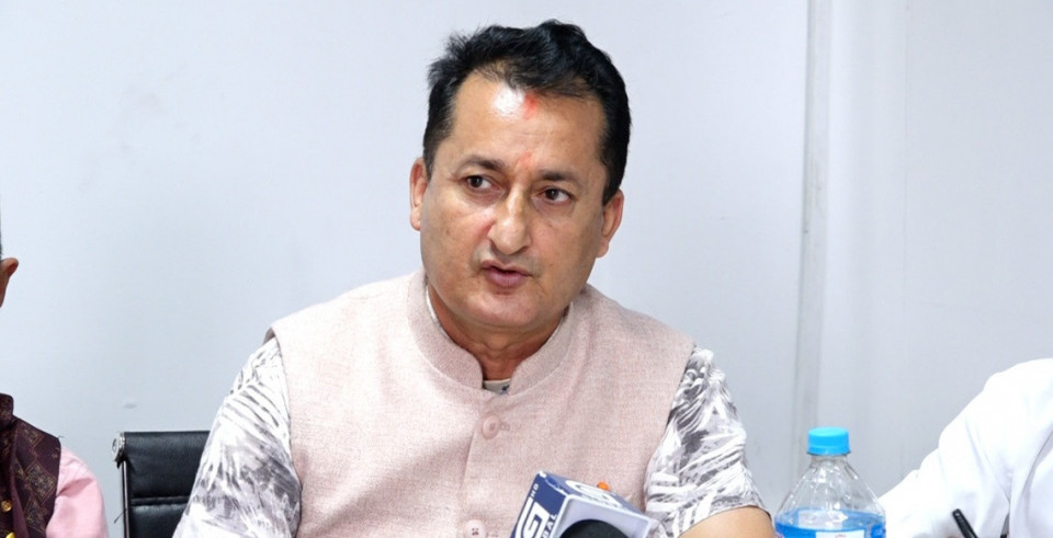 पेट्रोलियमको मूल्य नबढे चाडपर्वमा सार्वजनिक यातायातको भाडा नबढ्ने