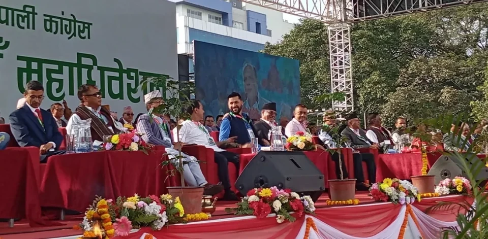 कांग्रेस महाधिवेशनमा सहभागी हुन खुलामञ्च पुगे रवि लामिछाने