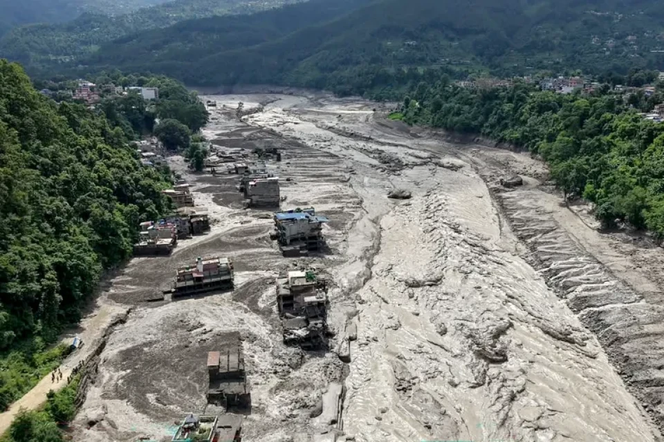 भोटेकोशी बाढीको मृत्यु संख्या २७० पुग्यो, चितवनमा मात्रै १०८ शव फेला