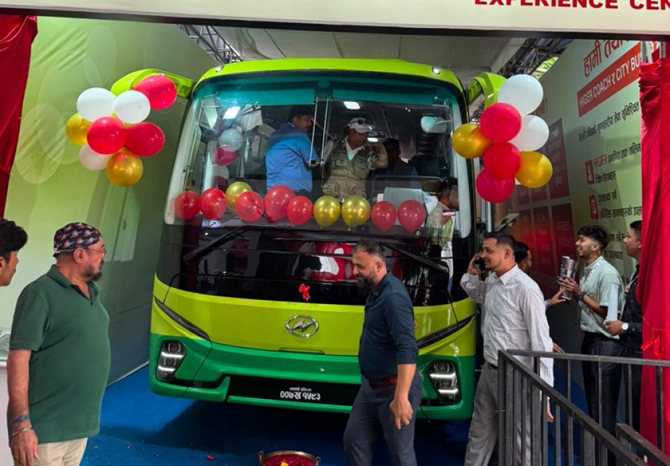 नाडा अटो शोमा हाइगरको ३१ सिटे प्रिमियम ईभी कोच सार्वजनिक, यस्ता छन् फिचर्स