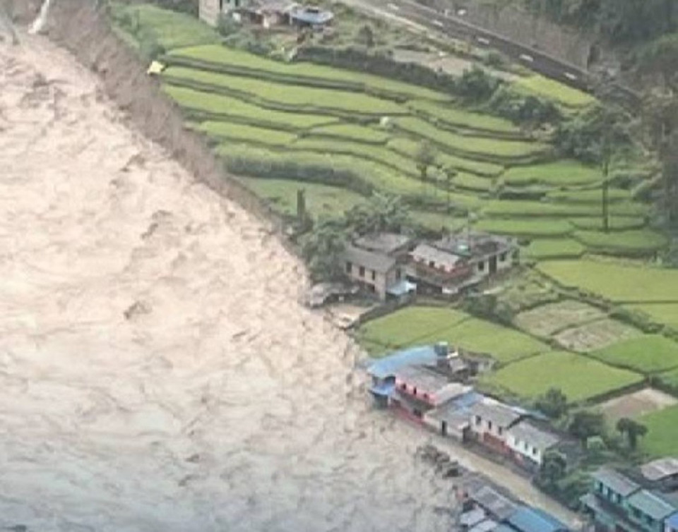 पर्वतमा कालीगण्डकीको बाढीले ६६ घर बगायो, २३ घर उच्च जोखिममा