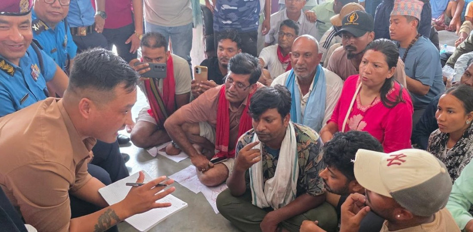 मिटरब्याज पीडितलाई जहाजबाट काठमाडौं ल्याइँदै, सरकारसँग निर्णायक वार्ताको तयारी