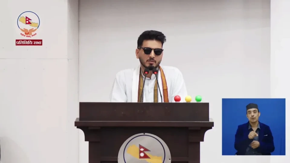 ‘खुट्टा भाँचिदिनू’ अभिव्यक्तिप्रति मन्त्रीको संसदमा स्पष्टीकरण, ठेकेदारलाई धम्की दिने उद्देश्य नभएको मन्त्रीको दाबी