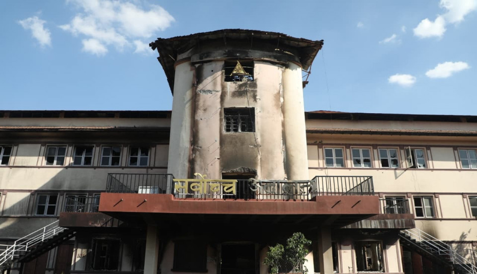 कामु प्रधानन्यायाधीशको निर्देशन अवज्ञा, सर्वोच्च प्रशासनले रोकेर राख्यो रिट, दर्ता भएन रिट