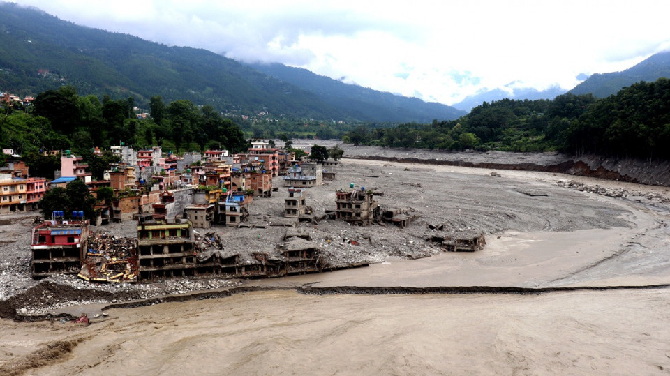 बाढी प्रभावितलाई २१ दिनभित्र सामान्य अवस्थामा फर्काउने लक्ष्य, प्रारम्भिक पुनर्स्थापनाका लागि कार्यदल गठन