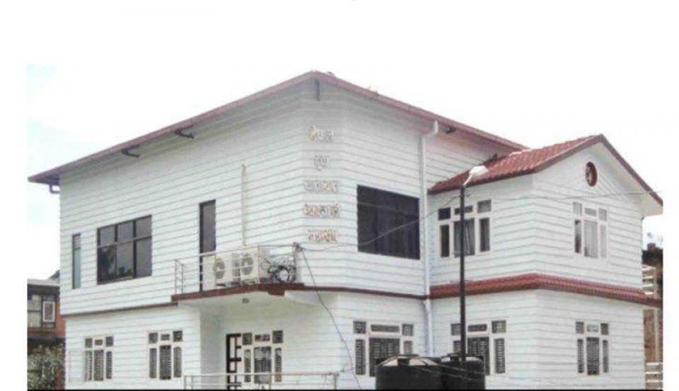 अन्तरप्रादेशिक रुट इजाजतपत्र विवादः सर्वोच्चको अन्तरिम आदेश कार्यान्वयन गर्न ट्रक व्यवसायी महासंघको माग