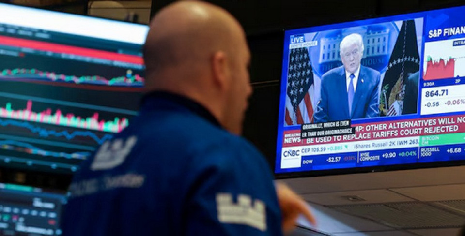 ट्रम्पले एकै महिनामा ५१ मिलियन डलरको बोण्ड खरिद गरेको खुलासा