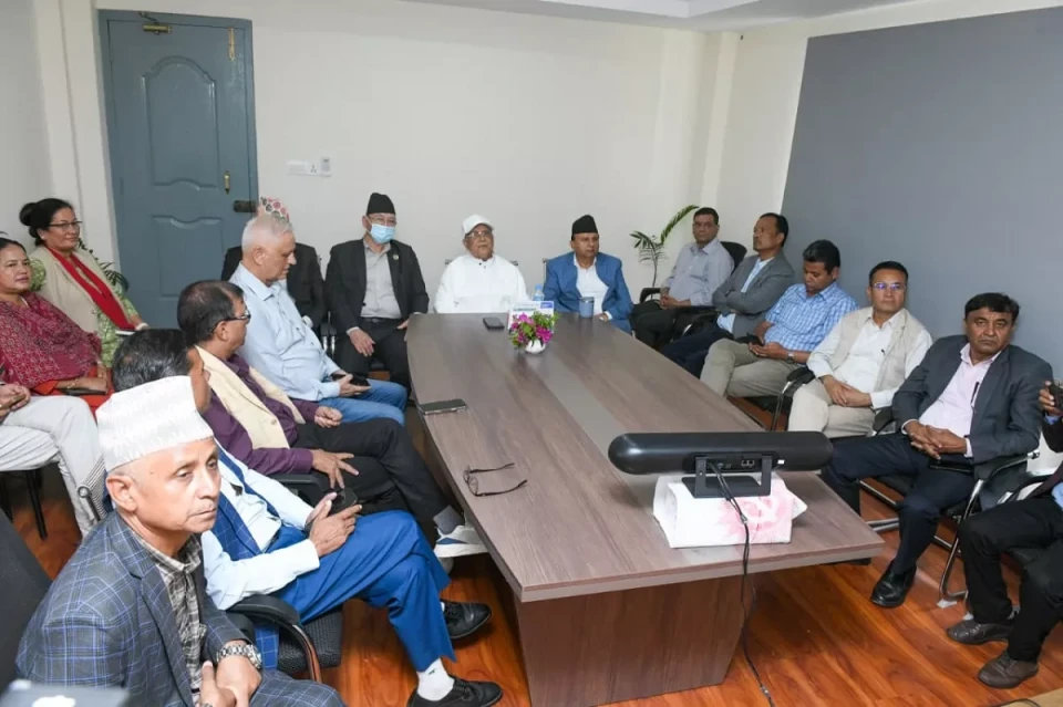 स्थानीय निर्वाचनमा केन्द्रित हुन ओलीको निर्देशन, केन्द्रीय कमिटीका निर्णय कार्यान्वयनमा जोड