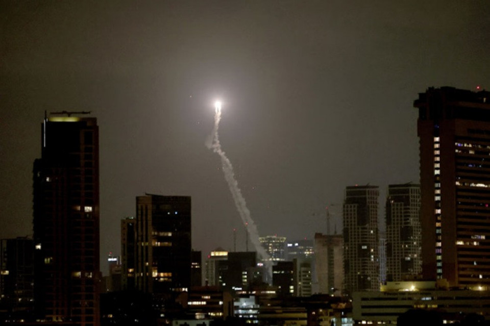 इरानद्वारा इजरायलमाथि थप मिसाइल आक्रमण