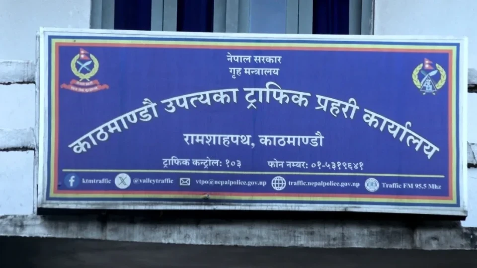 २४ घण्टामै ६४३ चालक कारबाहीमा, तीव्रगतिमा सवारी चलाउने १०३ जना फन्दामा